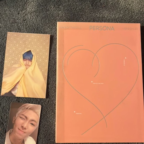 BTS Map of the Soul: Persona Album like new with V/RM Photocard