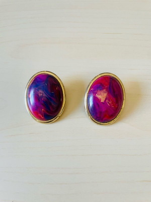 Vintage earrings used, colorful 80's style