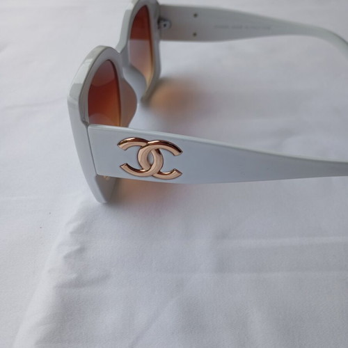 Chanel 5494 women's sunglasses white frame with gold CC like new