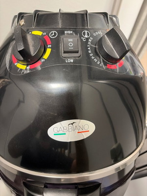 Gabbiano 1000W hair steamer like new with adjustable temperature and timer