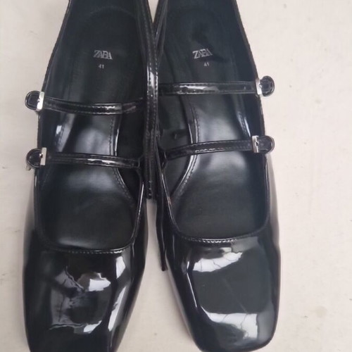 Zara shoes pumps with straps like new, black size 41