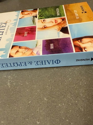 Book «Friendships & Loves» like new