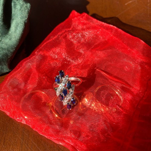 Vintage Sapphire And Diamond White Gold 14K Ring Like New