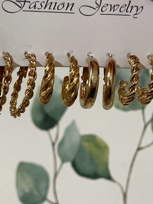 Set of 6 pairs of gold-colored earrings new fashion jewelry