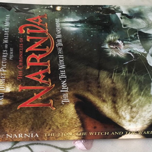 The Chronicles of Narnia The Official Illustrated Movie Companion like new