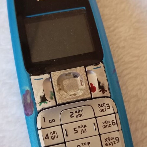 Nokia 2310 used mobile phone for spare parts without charger