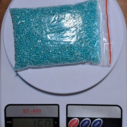 Glass Seed Beads 150g like new, veraman shade