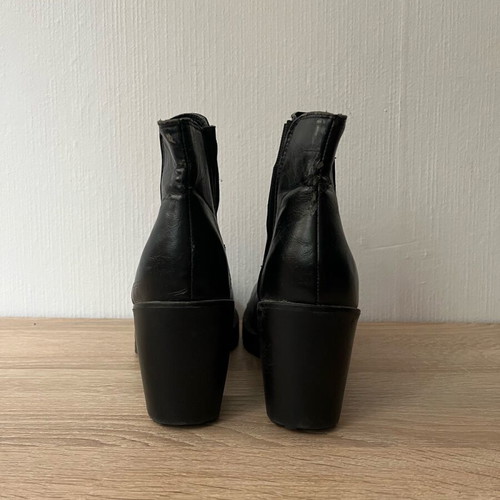 Black ankle boots used size 38