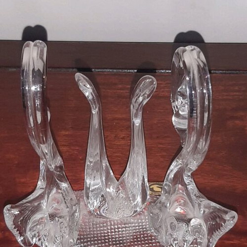 Napkin holder used, crystal swan-shaped