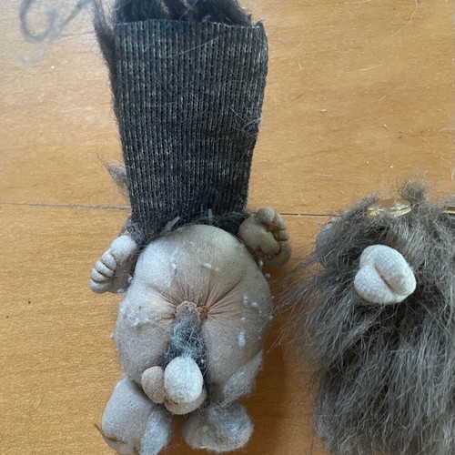 Funny vintage keychains with cave couple used, set of 2, brown