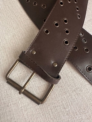 Wide brown belt size 80 like new