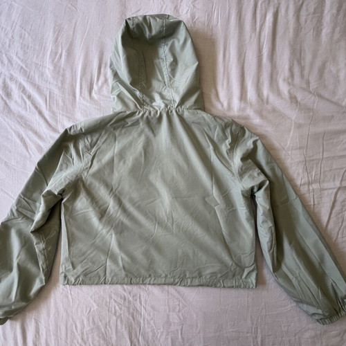 24 Colours jacket size L like new