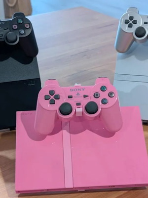 PS2 Slim Stand with DualShock Controller made to order