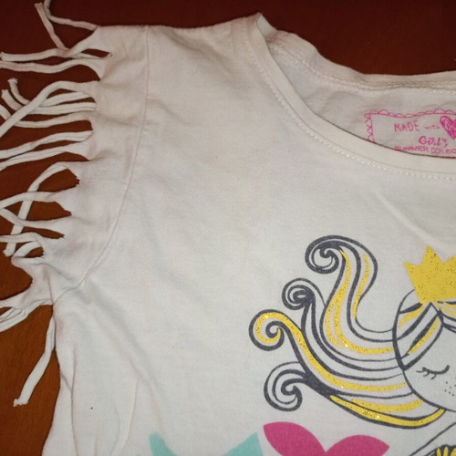 Girls' summer t-shirt with fringes and mermaid print, used, size 4 years