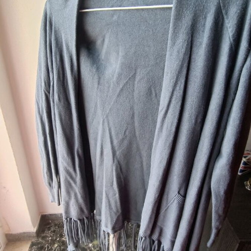 Cardigan with fringes at hem like new, gray-blue one size