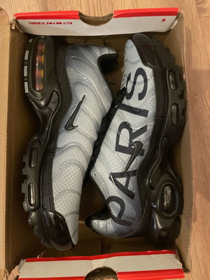 Nike Tn Paris athletic shoes brand new with tags turquoise