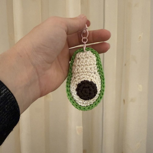 Avocado keychain handmade, new, beige and green