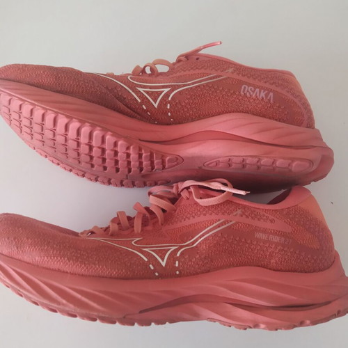 Mizuno Wave Rider 27 running shoes used, pink, size 42.5