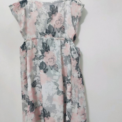 Women's romantic boho dress with side openings, worn once, Small