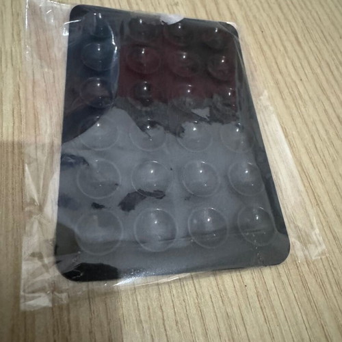 Mobile phone suction cup holder, new, silicone, 8 x 5.5 cm