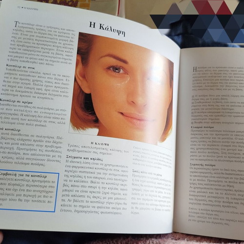 Makeup book like new, complete guide for charming appearance
