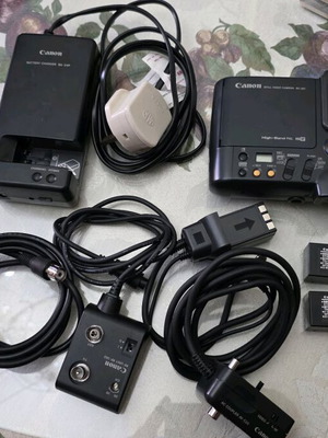 Canon still video camera rc-251 used, battery does not hold