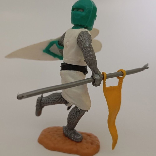 Timpo Toys medieval knights 2 figures used, 1970s