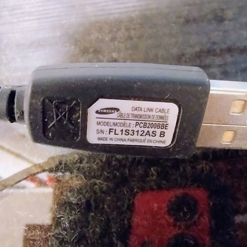 Samsung Data Link Cellphone Cable like new 2006-2007