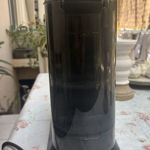De’Longhi Dedica Style EC685.W Espresso Coffee Maker like new, 15 bar, 1300W, white