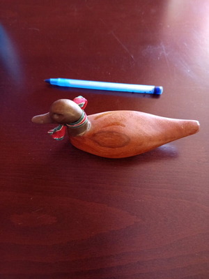Wooden decorative duck press Papier like new