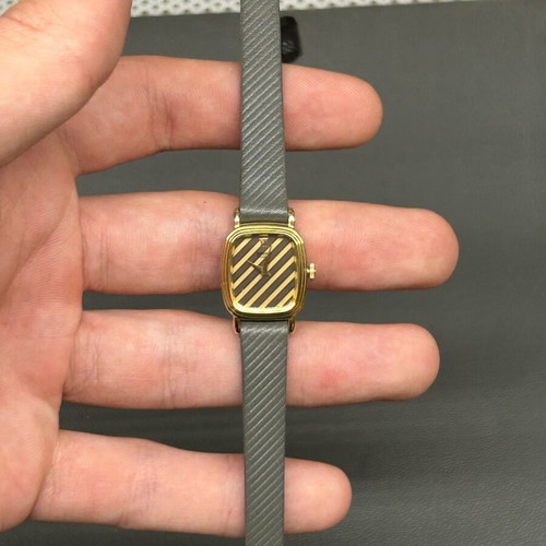 Seiko Quartz watch like new, unworn