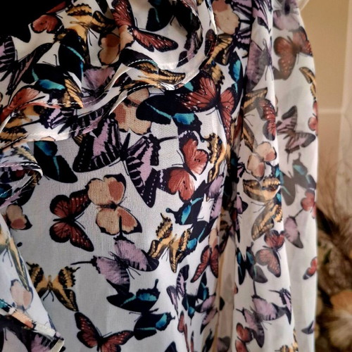 Ted Baker Butterfly blouse beige, like new, size M