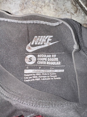 Nike T-shirt μεταχειρισμένο, ανδρικό small, γκρι