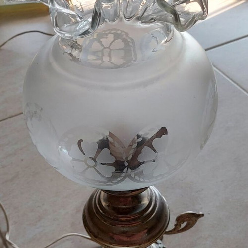 Brass antique table lamp from 1960s like new
