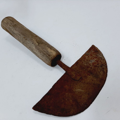 Antique hand-forged sarashka bicikya tool