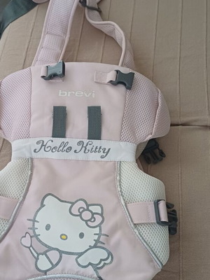 Hello Kitty baby carrier for girl, infant 3.5 to 5 kg like new