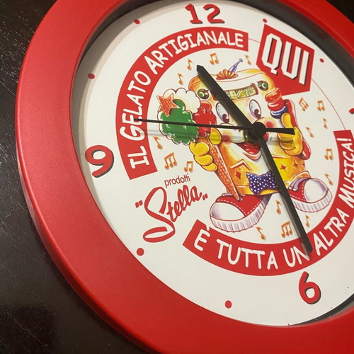 Collectible PRODOTTI STELLA wall clock 1990s like new