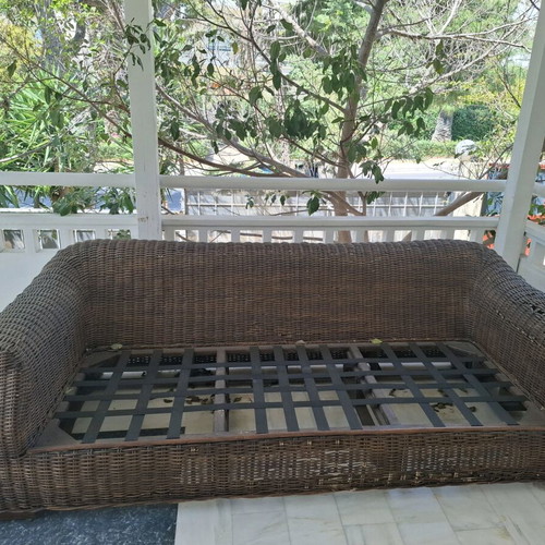 Bamboo three-seater sofa used with cushion without cover