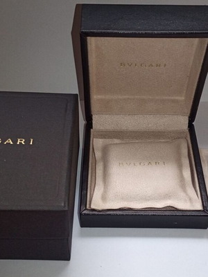 Bvlgari leather jewelry box storage case new, black-beige