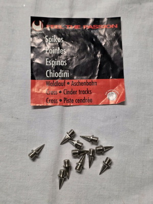 Καρφιά spikes 12mm καινούργια, πακέτο 11 τεμαχίων