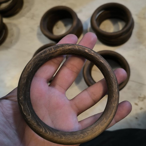 Wooden curtain rings new, pack of 150, 11cm