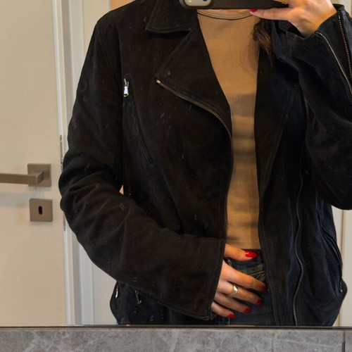 Now How black suede leather oversized L like new