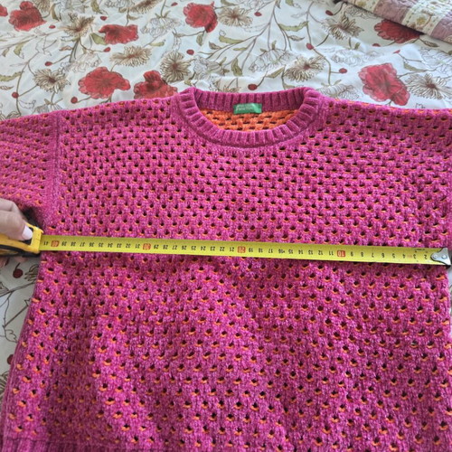 Benetton Sweater like new, pink and orange