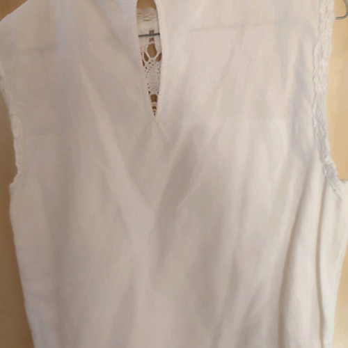 Zara cotton sleeveless top with lace bust like new, white