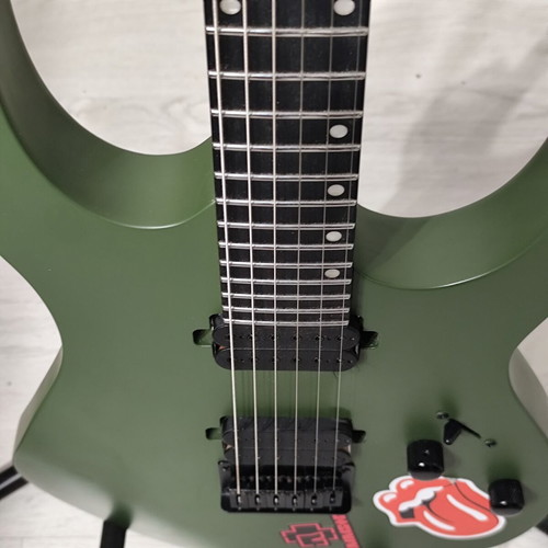Spira S-400 MGR Satin Green guitar
