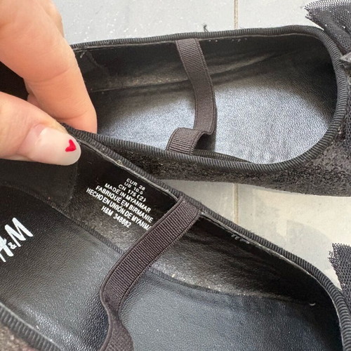 Μπαλαρίνες H&M γκλιτερ με φιόγκο μαύρες 28 μεταχειρισμένες