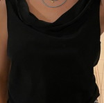 Gap black top used, size M