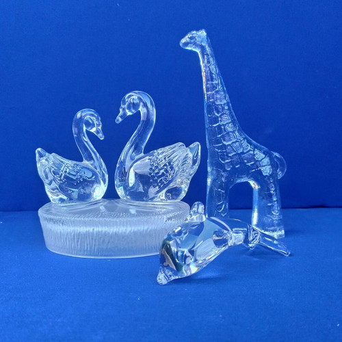 Kosta Boda Giraffe, RCR Cristalleria Italiana Swans and Dolphin Set like new