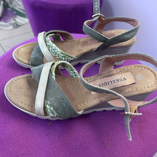 Vekelidis women's shoes size 38 used, summer, beige and green