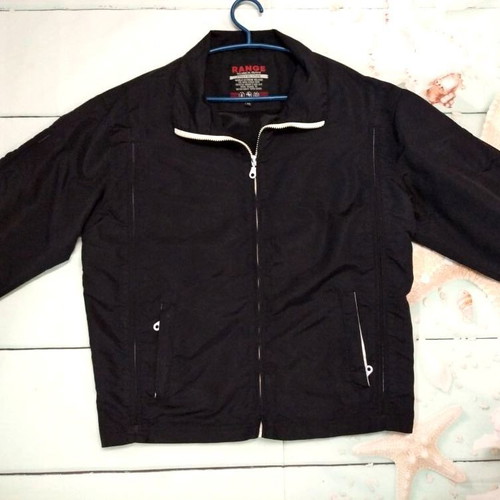 Range windbreaker used, size XL, black
